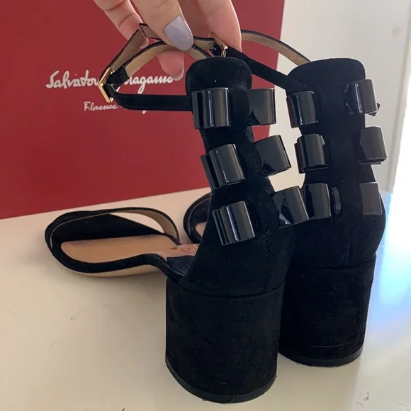 Salvatore Ferragamo sandals - Picture 2 of 6